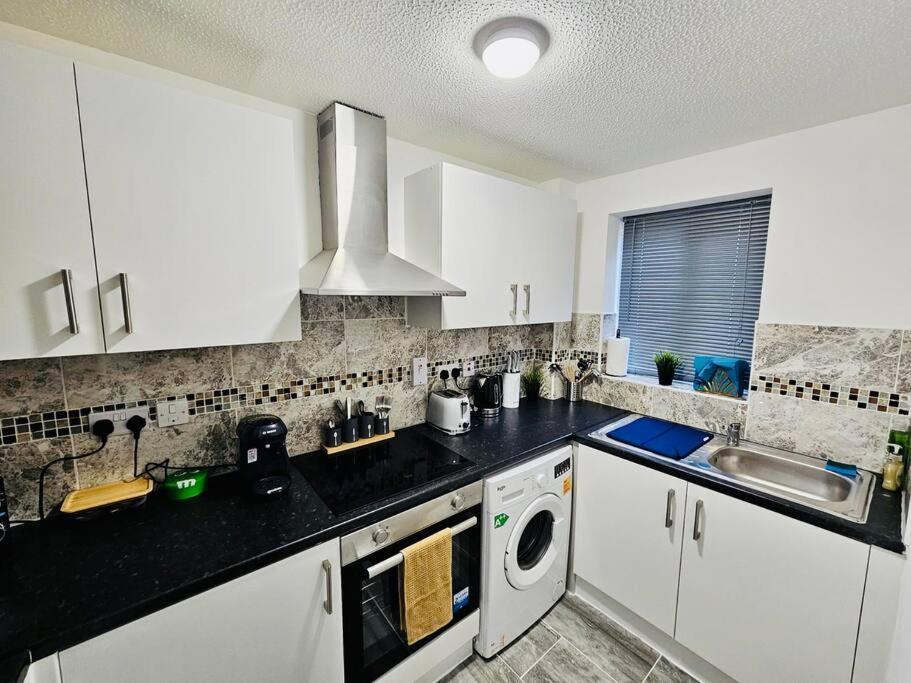 Luxury Snug In Wembley Park! Appartement *